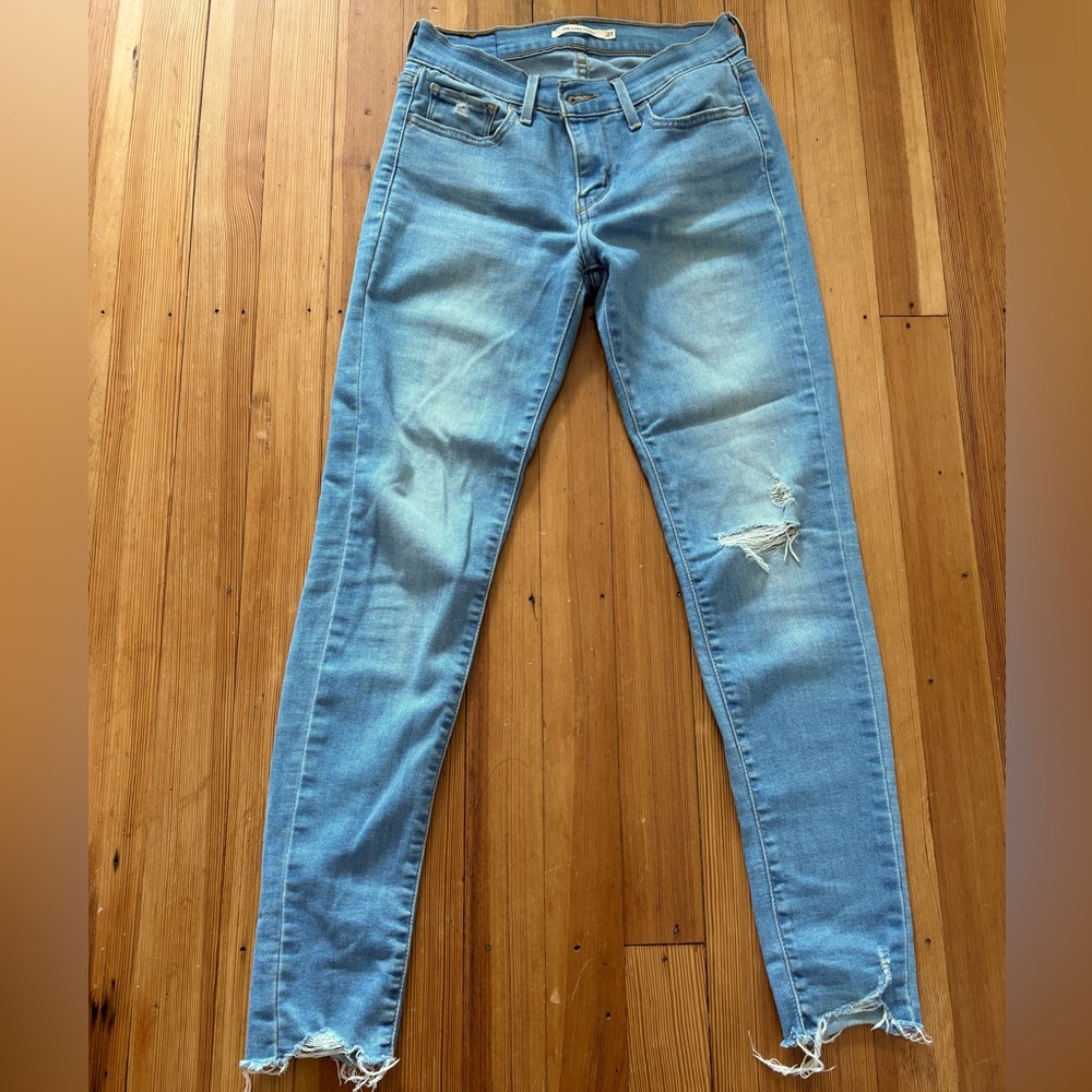 Levi 710 super skinny size 27